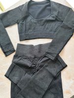 ست دو تیکه اسپورت حرفه ای دخترانه و زنانه لگ و نیمتنه کبریتی کد 7707 - Image 3