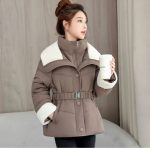 کاپشن یقه خز  پفکی با رنگبندی پاستیلی دخترانه و زنانه کد g9641 - تصویر 4